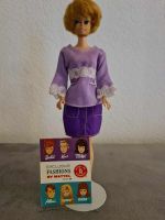Vintage Bubble Cut Barbie Puppe blond, weiße Lippen 1964 #850 Nordrhein-Westfalen - Paderborn Vorschau