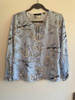 Bluse mit Perlen von Bonita Gr.38 Schleswig-Holstein - Lübeck Vorschau