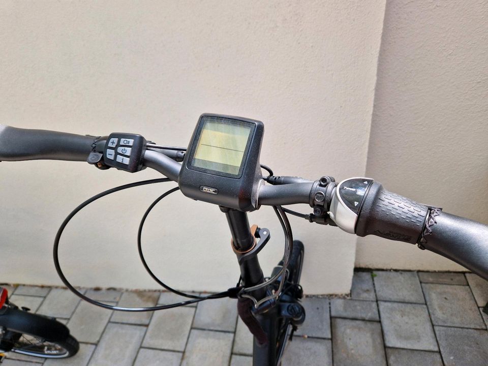 E-Kompakt/Klapprad 20Zoll von QWIC in Karlsruhe