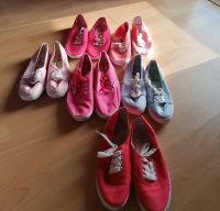 Ich verkaufe div. Paar Stoffschuhe in Gr. 37 Baden-Württemberg - Trossingen Vorschau