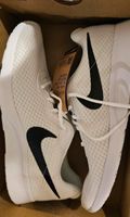 Nike Tanjun Sneakers (Neu) Schuhgröße 44 & 45,5 Nordrhein-Westfalen - Xanten Vorschau