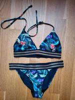 Pimkie Bikini floral mit Goldakzenten Hessen - Eschborn Vorschau
