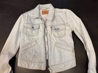 Jeansjacke Levi’s helles Blau Gr. S M (36) top Zustand Nordrhein-Westfalen - Siegburg Vorschau