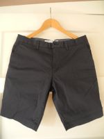 Lacoste Shorts , Gr.M  , Neu m. Etikett , NP 90€ Berlin - Zehlendorf Vorschau