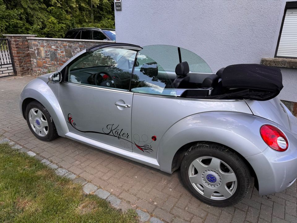 Volkswagen VW Beetle Cabrio 102 PS wenig Kilometer in Leipzig