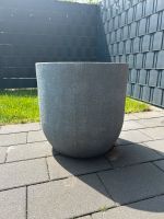 2x Blumentopf rund grau 50 cm Durchmesser Nordrhein-Westfalen - Stadtlohn Vorschau