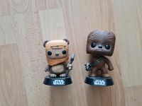 Funko POP Star Wars *rar* Wicket, Chewbacca Nordrhein-Westfalen - Essen-Fulerum Vorschau