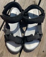 Sandalen Sandaletten Graceland Größe 33 schwarz Müritz - Landkreis - Waren (Müritz) Vorschau