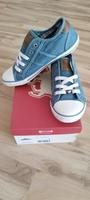 NEU Mustang Sneaker Gr. 37 himmelblau Schuhe Nordrhein-Westfalen - Lübbecke  Vorschau