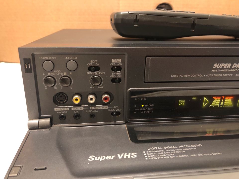 Panasonic VHS HiFi SVHS S-VHS Stereo Videorecorder NV-HS950 in Essen
