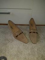 Gabor Pumps/kl. Absatz/ Gr.6/ echtes Leder/NEU/ ungetragen Düsseldorf - Eller Vorschau