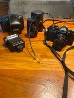 Chinon Kamera alt mit viel Zubehör objektiv 135mm, 50mm Wuppertal - Oberbarmen Vorschau