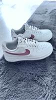 Nike Turnschuhe, Damen Berlin - Reinickendorf Vorschau