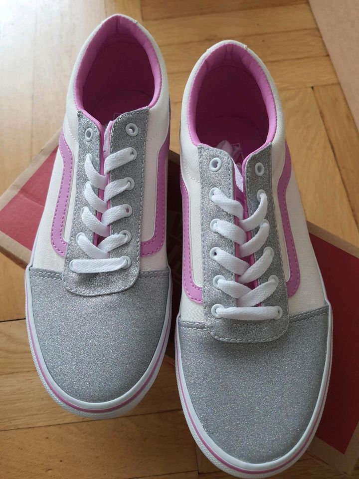 Vans pink stripe cheap