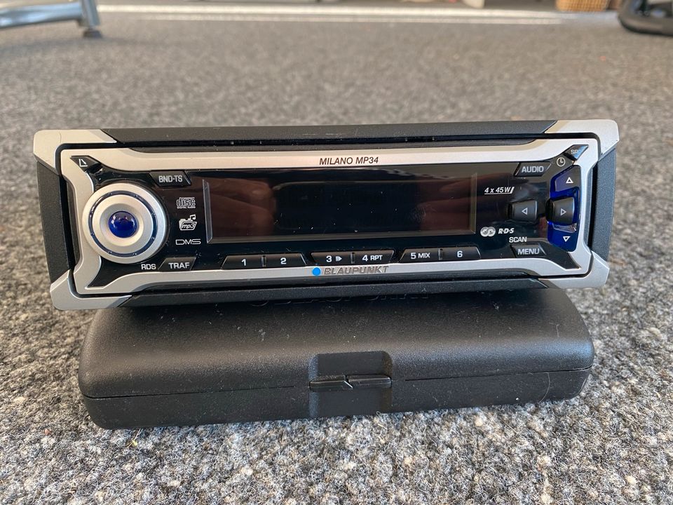 Blaupunkt Milano MP34 Radio / CD / MP3 in Dietingen