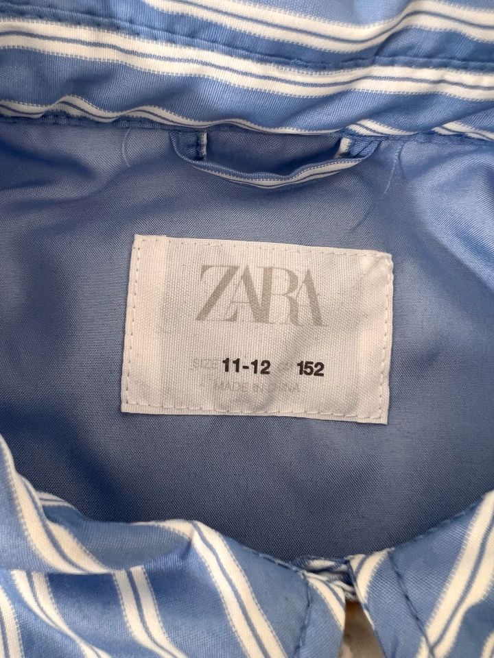 Zara Jacke Mädchen Gr 152 neu in Löningen