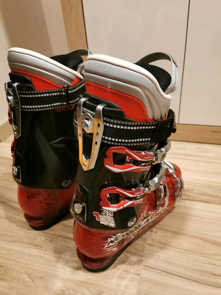 Nordica SportMachine 100 SkiSchuhe Rot/Schwarz - Größe 43 in Rieschweiler-Mühlbach