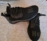 Adidas Solar Hu x Pharrell Williams GX2485 Gr. 391/3 NEU OVP Hessen - Korbach Vorschau
