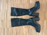 Stradivarius Stiefel Plateau Bayern - Lochhausen Vorschau