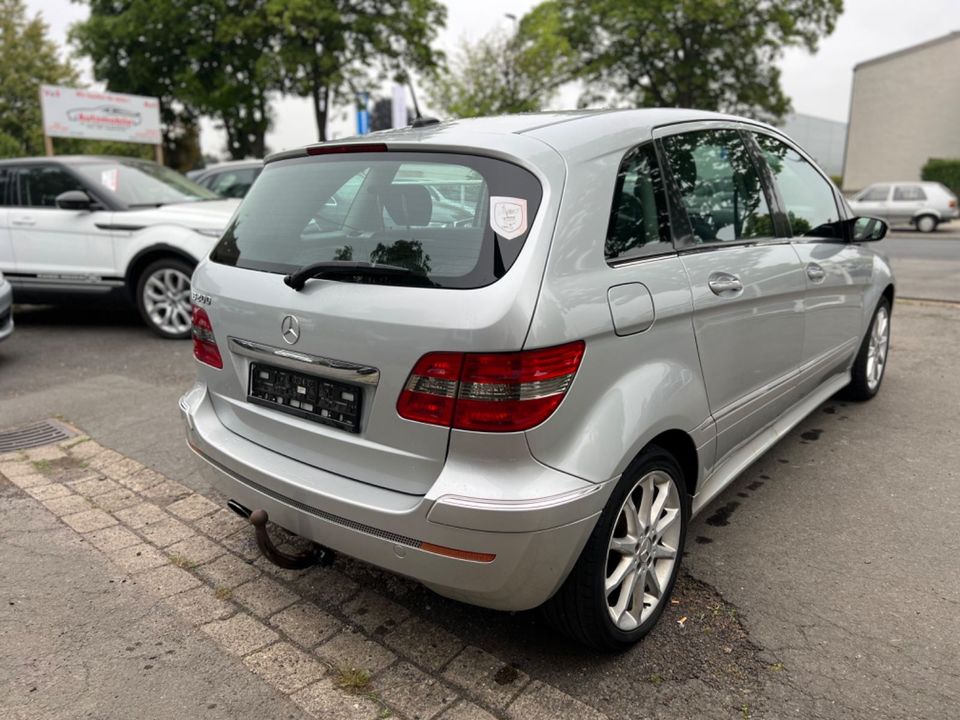 Mercedes-Benz B 200 B -Klasse B 200 in Göttingen