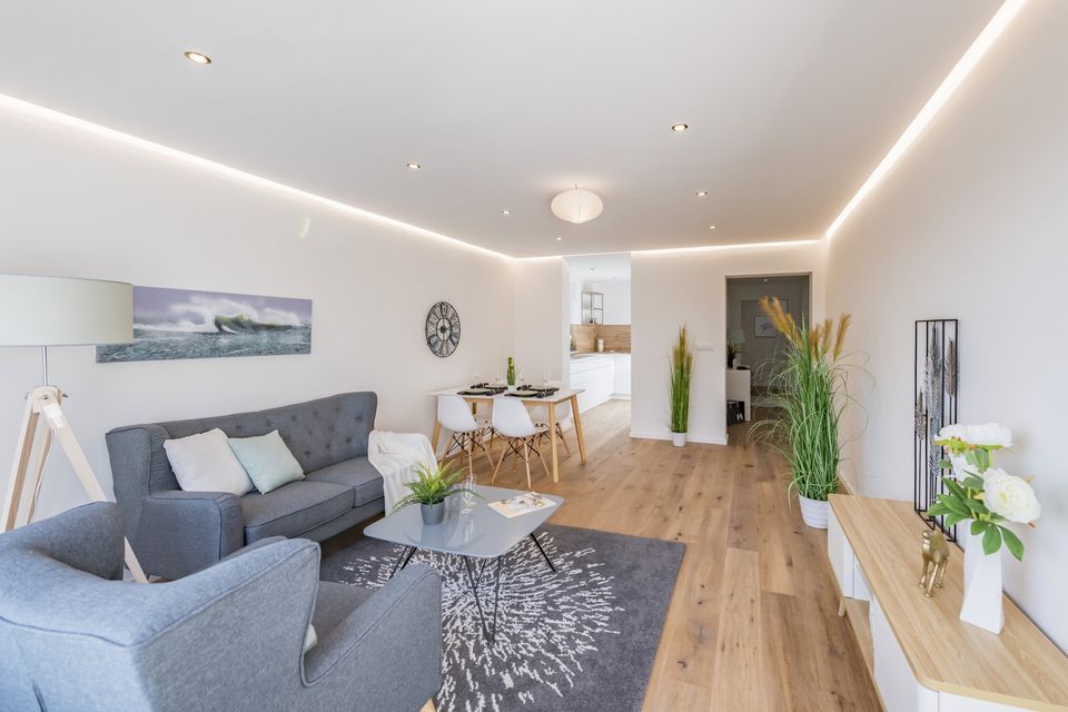 FÜR DIE FAMILIE  - KERNSANIERTE 4 ZIMMER WOHNUNG INKL. BALKON IN MÜNCHEN SOLLN in München