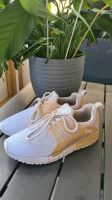 Sneaker Turnschuhe Damen Kangaroos weiß beige Sachsen - Penig Vorschau