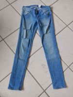 Super Jeans von H&M Gr.28/30 Destroyed Hessen - Dieburg Vorschau