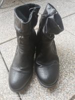 Footflexx gefütterte Stiefel mit Absatz schwarz 40 Nordrhein-Westfalen - Mönchengladbach Vorschau