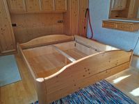 Schlafzimmer komplett/einzeln Doppelbett Spiegel Konsole Schrank Bayern - Aschau im Chiemgau Vorschau