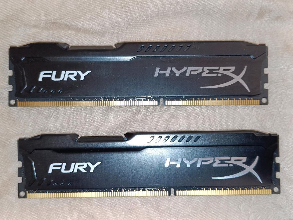 Hyperx Fury 8GB (2x4GB) RAM DDR3 1600MHz DIMM C10 in Schrobenhausen