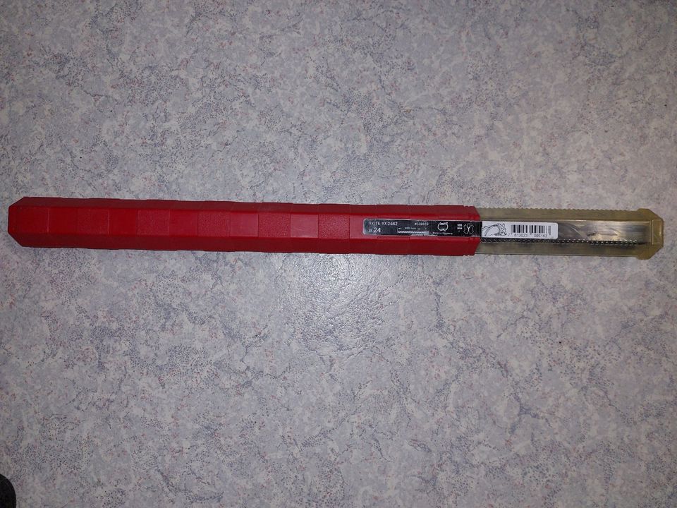 Hilti Hammerbohrer d 24 mm in Spalt