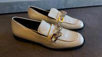 Zara Schuhe Loafer Neu ungetragen Gr. 38 beige Niedersachsen - Dinklage Vorschau