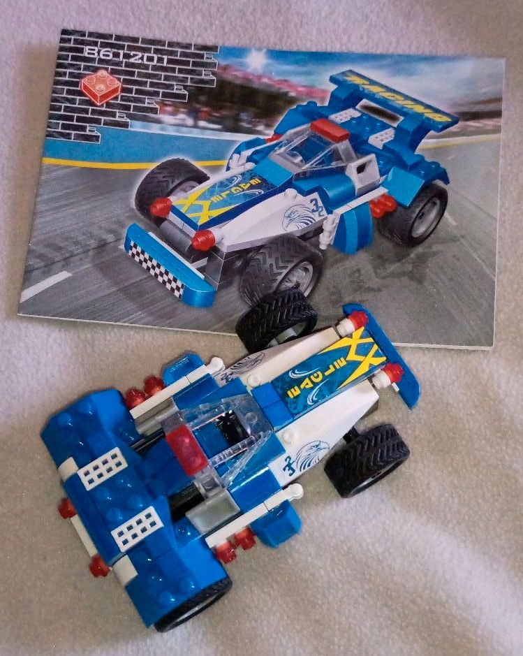 Sportauto zum bauen, Legoähnlich in Ettlingen