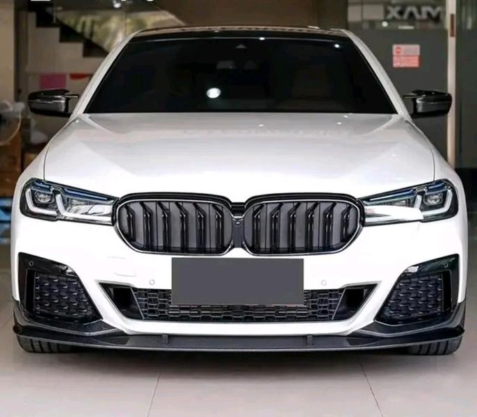 Nieren Performance Kühlergrill Schwarz Hochglanz für BMW 5er G31 Touring  kaufen bei