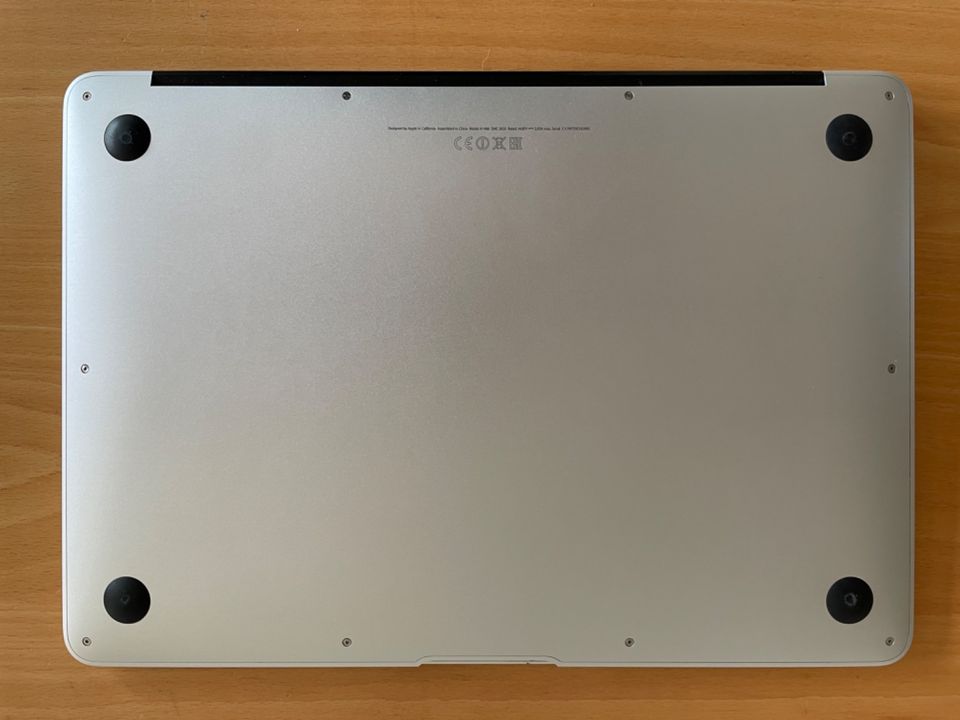 Apple MacBook Air 13, A1466,  prima Zustand in Karlsruhe