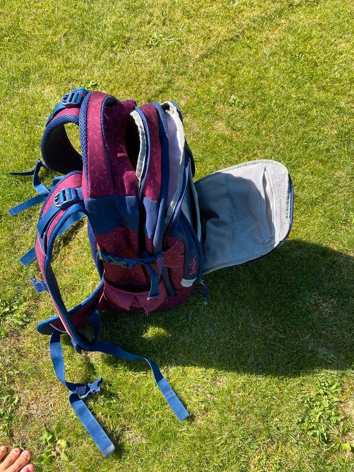 Schulrucksack von Satch in lila in Norderstedt