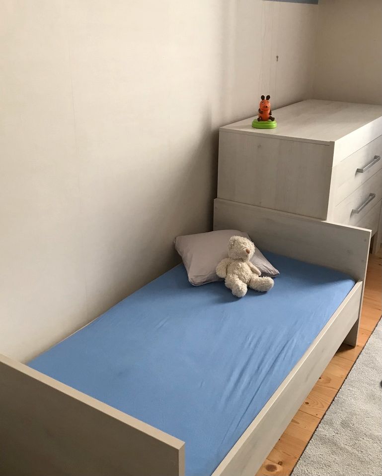 PAIDI Kinderzimmer MINGO (Schrank, Bett und Kommode) in Braunschweig