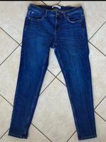 Dunkelblaue Jeans von Zaea Hessen - Obertshausen Vorschau