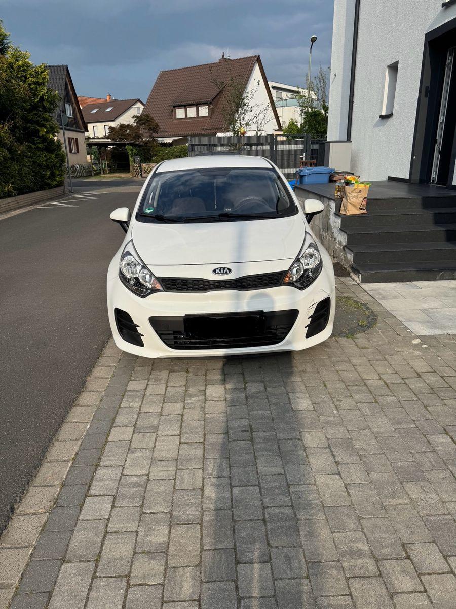 Abbildung des Autos Kia Rio 1.2 Attract Attr…