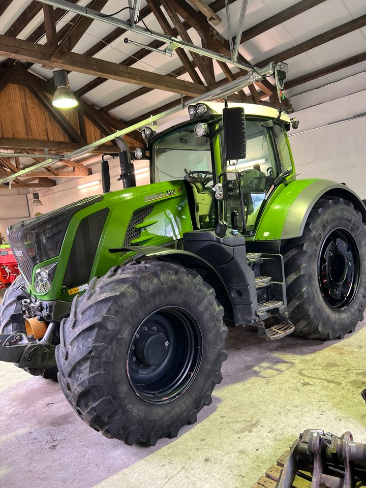 Fendt 828 vario in Inchenhofen