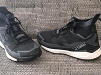 ADIDAS TERREX FREE HIKER 2.0 Wanderschuhe Schuhe grau Gr.42 Sachsen-Anhalt - Quedlinburg Vorschau