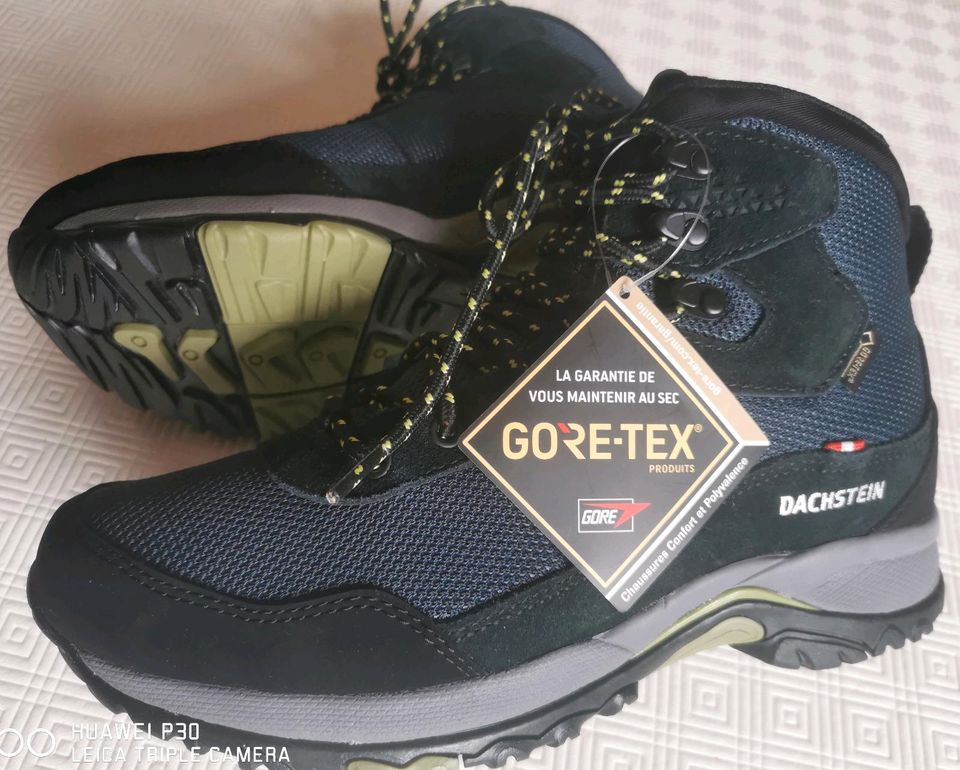 Dachstein Gore - Tex. Trekking Schuhe hoch. in Bergen auf Rügen