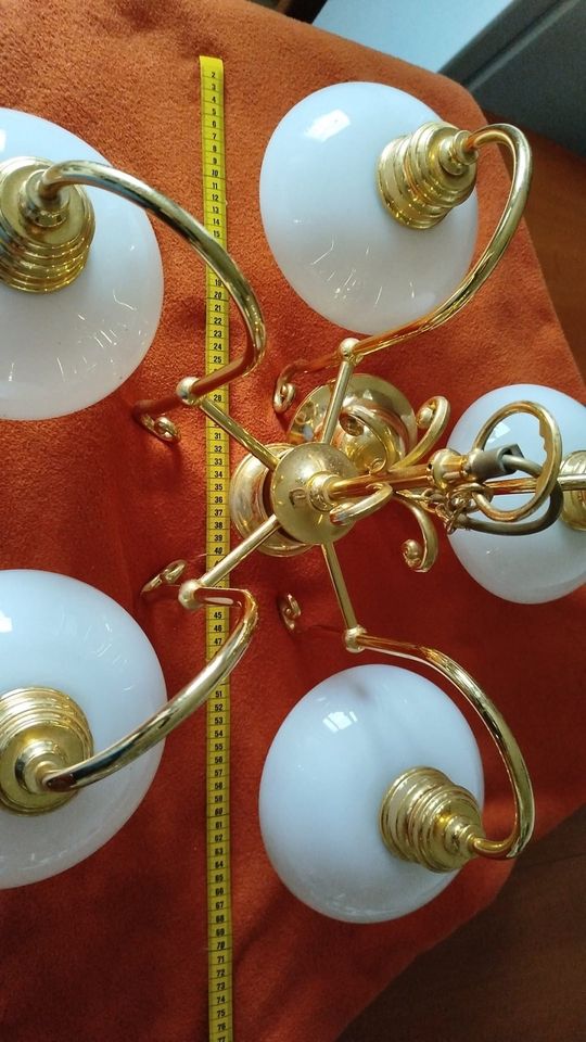 Bankamp Leuchte 5 Flammig Kronleuchter Deckenlampe Gold Glas Weiß in Celle
