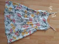 Kleid Trägerkleid Sommerkleid Mädchen Damen Gr. 32 Hessen - Nidderau Vorschau