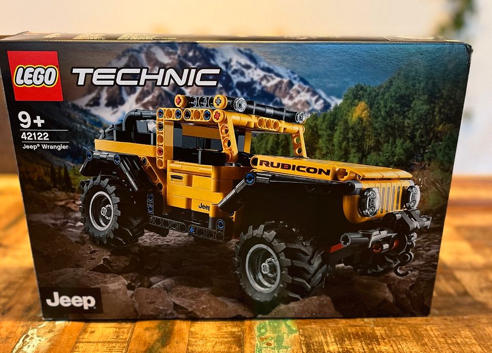 Lego Technic Jeep Wrangler 42122 in Bonn