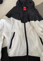 Nike Jacke Herren/Damen Niedersachsen - Rosdorf Vorschau
