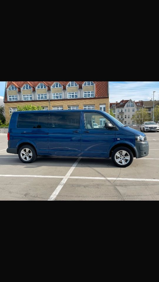 Vw T5 Caravelle lang 9 sitzer 2,0 Automatik Camping/Reise in Berlin