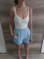 Stradivarius Hotpants Shorts weiß blau Größe XS Sachsen - Riesa Vorschau