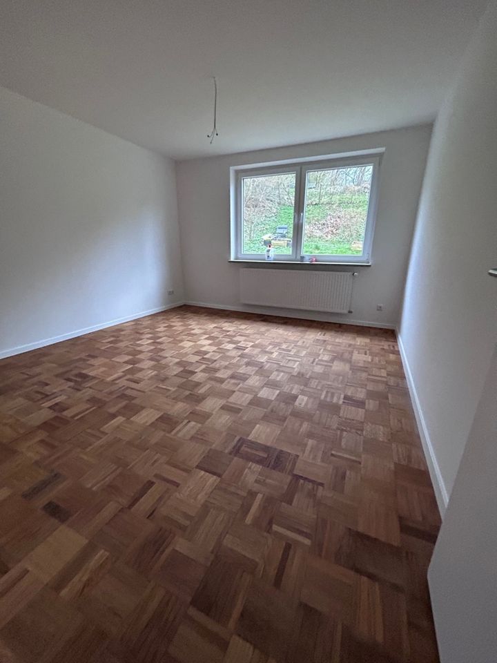 Erstbezug in bevorzugter Wohnlage! 4-Zimmer-Wohnung mit Balkon & Stellplatz in ruhiger Zentrumslage! in Coburg