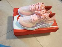 NIKE RENEW LUCENT apricot-weiß Baden-Württemberg - Pforzheim Vorschau